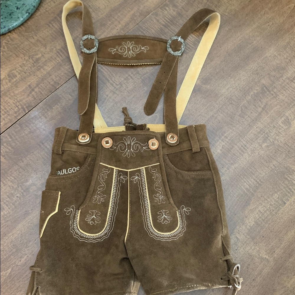 Brown Embroidered Lederhosen Shorts